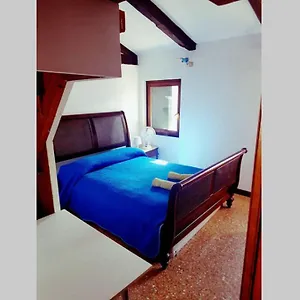 https://large-top-3-rooms-flat-central-rialto.hotelslidodijesolo.com