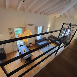 Appartement 38, Bergame